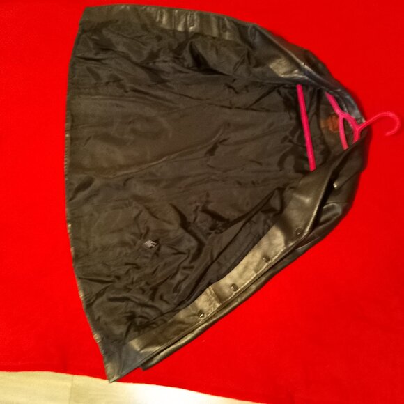 Danier Black Leather Coat Jacket with buttons - Picture 7 of 16